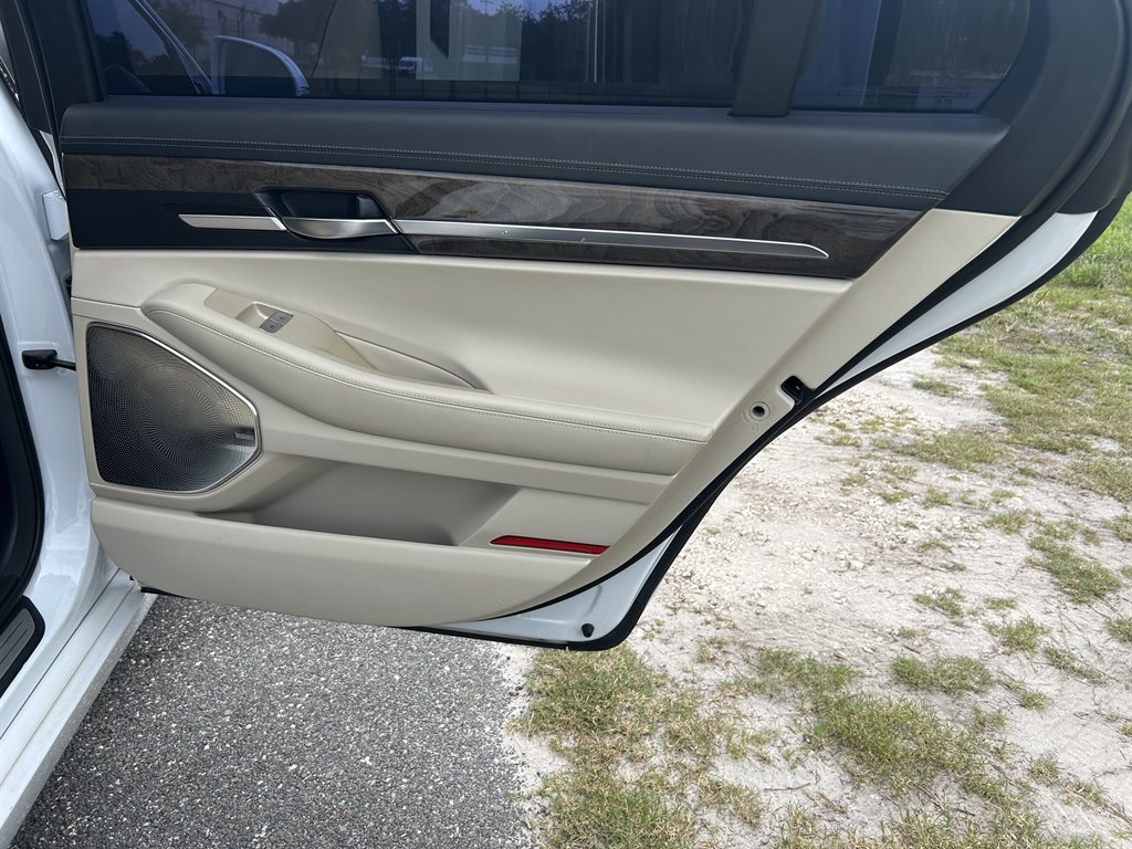 2017 Genesis G80 - $15,949