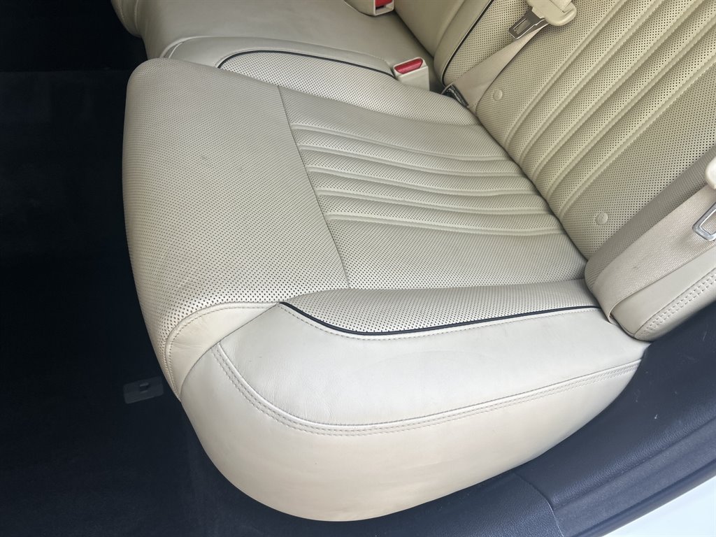 2017 Genesis G90 - $15,549