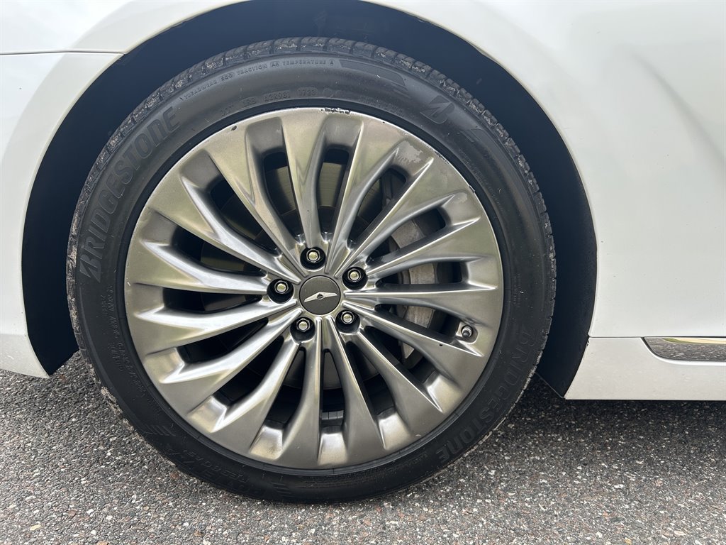 2017 Genesis G80 - $15,949