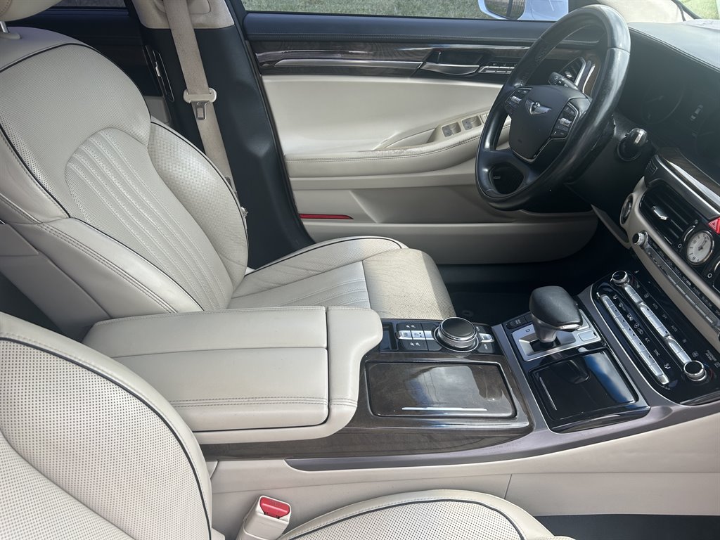 2017 Genesis G80 - $15,949