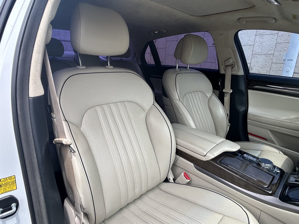 2017 Genesis G80 - $15,949