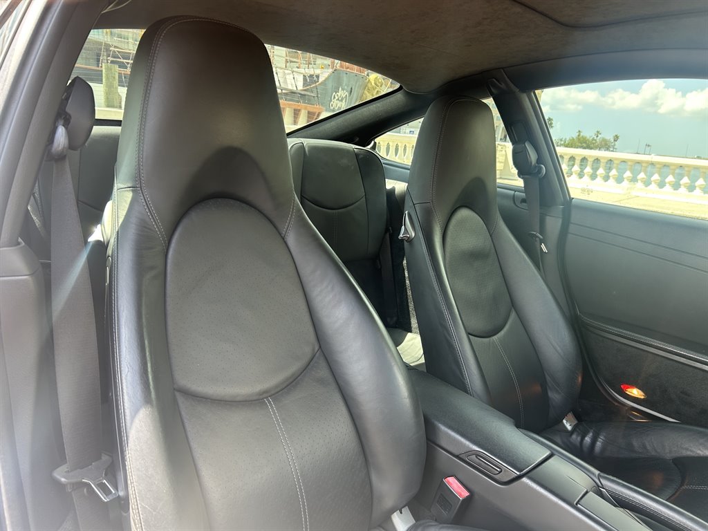 2007 Porsche 911 - $52,949