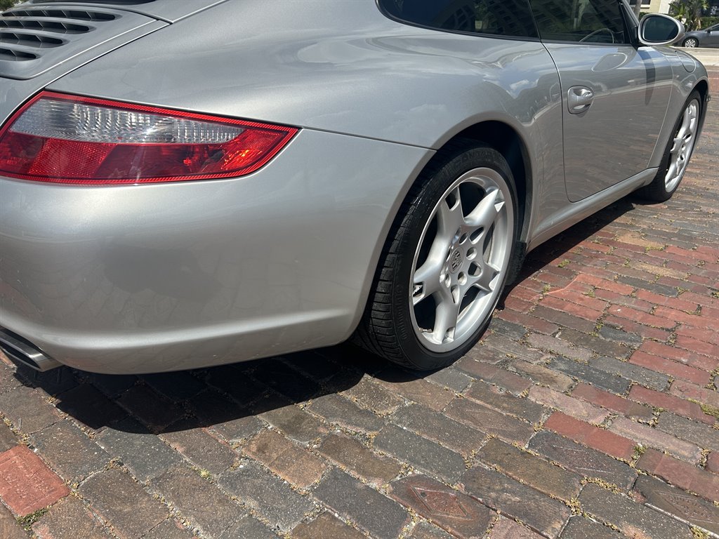 2007 Porsche 911 - $52,949