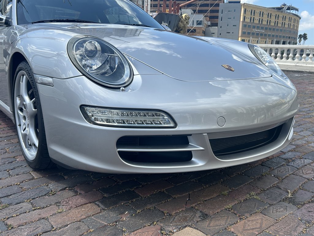 2007 Porsche 911 - $52,949