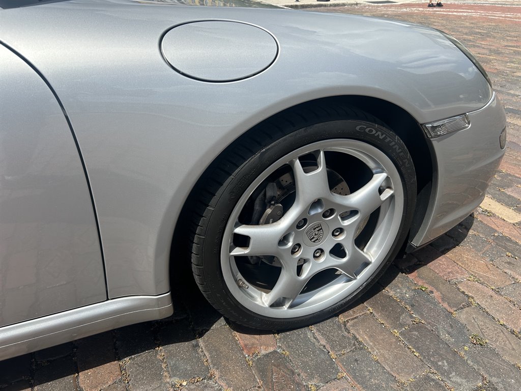 2007 Porsche 911 - $52,949