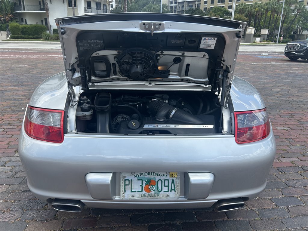 2007 Porsche 911 - $52,949
