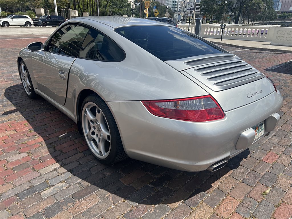 2007 Porsche 911 - $52,949