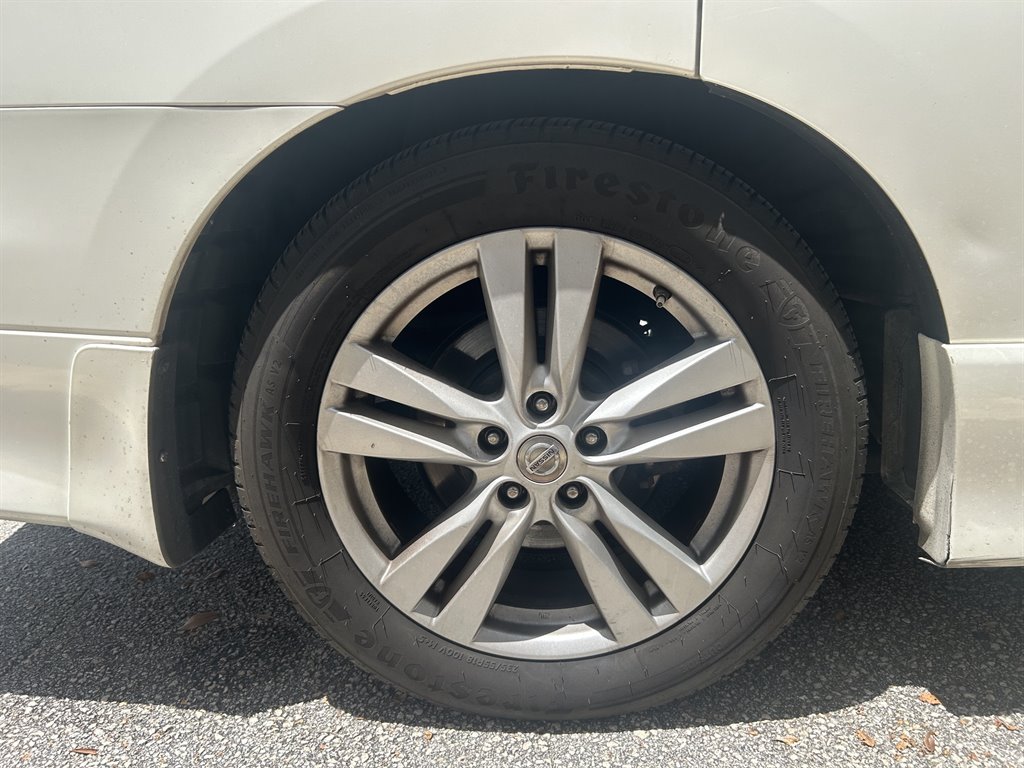 2012 Nissan Quest - $5,917