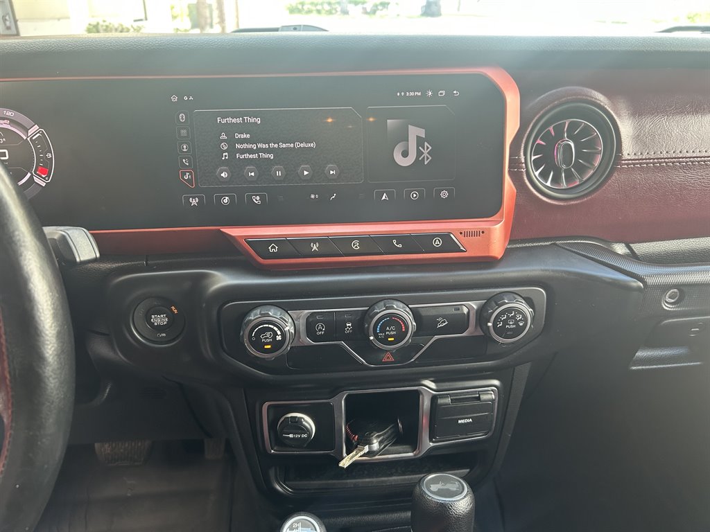 2020 Jeep Wrangler - $29,917