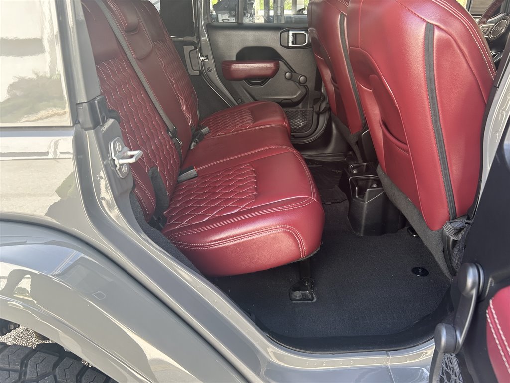 2020 Jeep Wrangler - $29,917