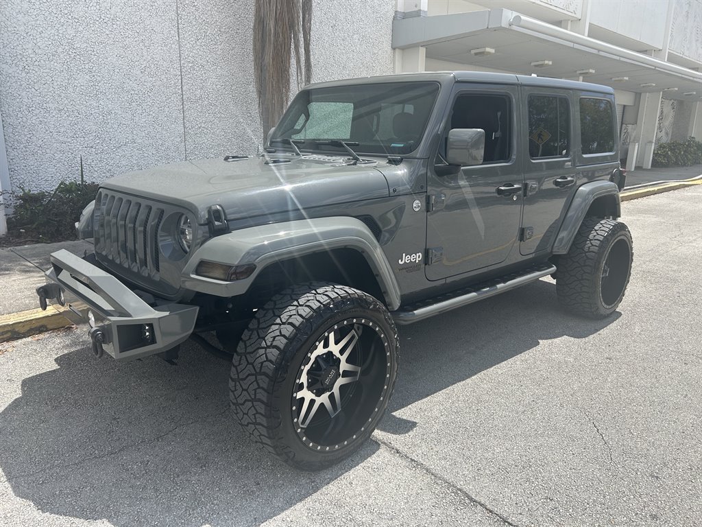 2020 Jeep Wrangler - $29,917