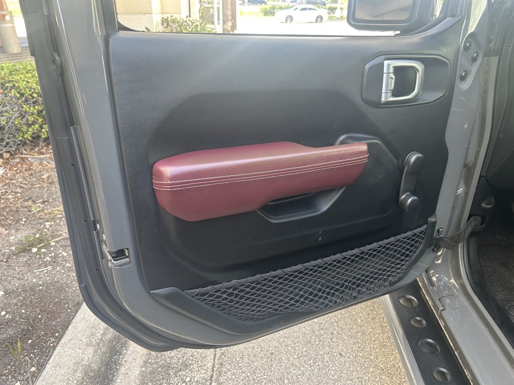 2020 Jeep Wrangler - $29,917
