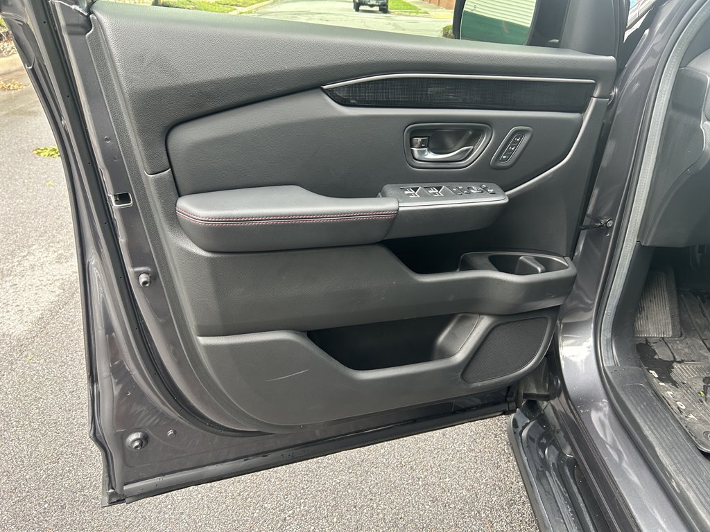 2025 Honda Pilot - $46,917