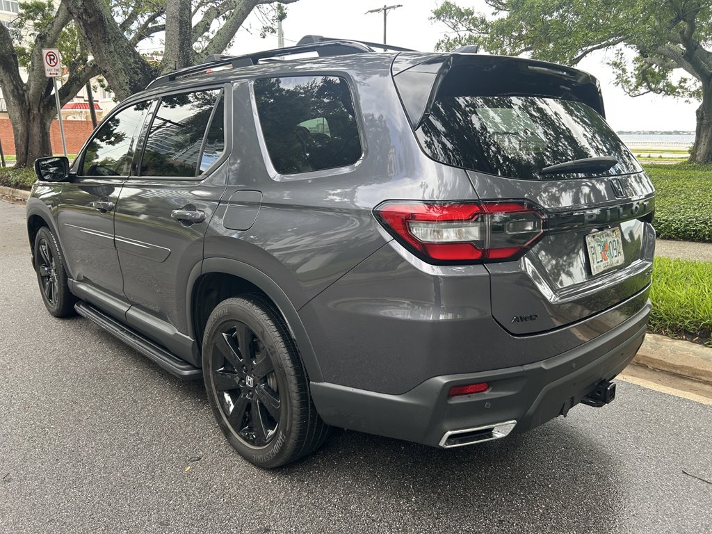 2025 Honda Pilot - $46,917
