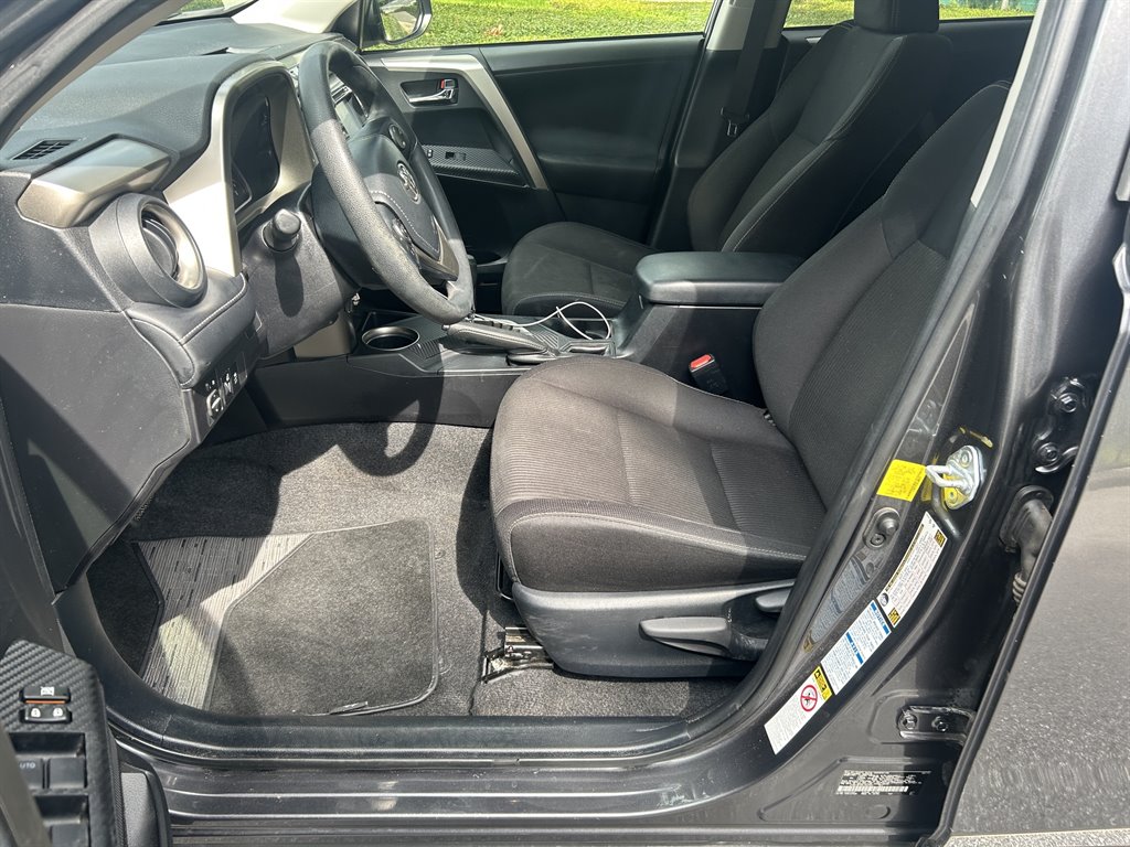 2014 Toyota RAV4 - $16,949