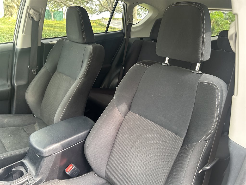 2014 Toyota RAV4 - $16,949