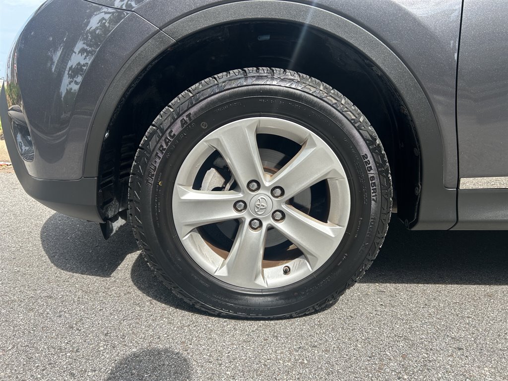 2014 Toyota RAV4 - $16,949