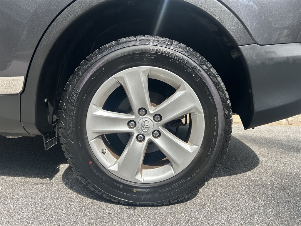 2014 Toyota RAV4 - $16,949