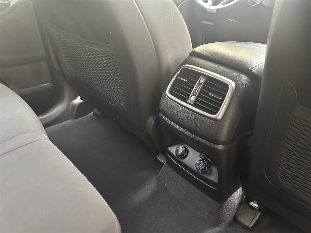 2017 Kia Sorento - $6,949