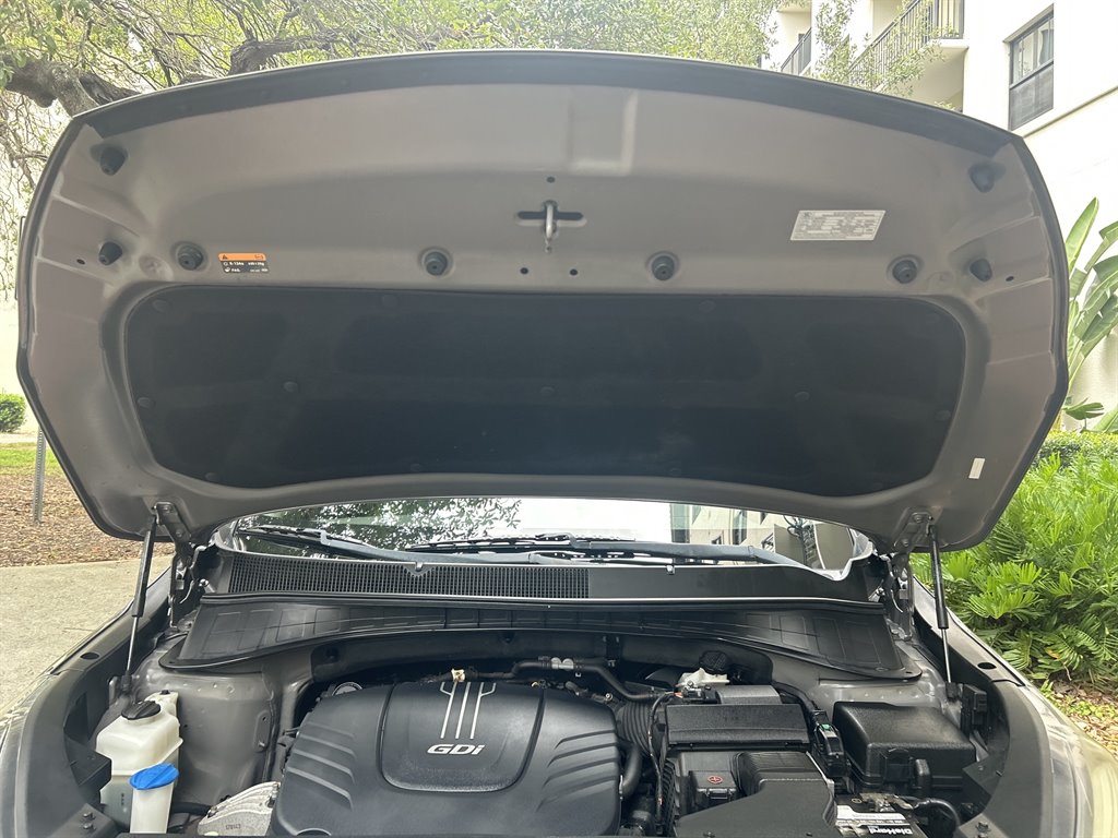 2017 Kia Sorento - $6,949