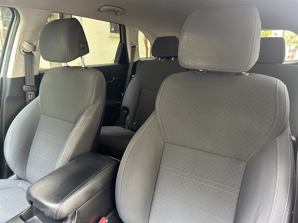 2017 Kia Sorento - $6,949