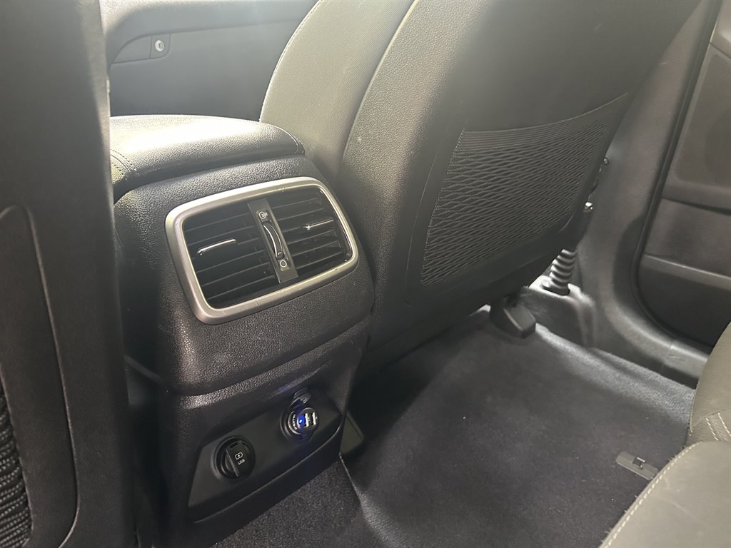2017 Kia Sorento - $6,949