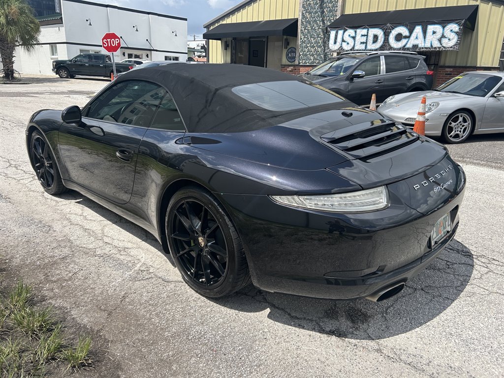 2013 Porsche 911 - $58,917