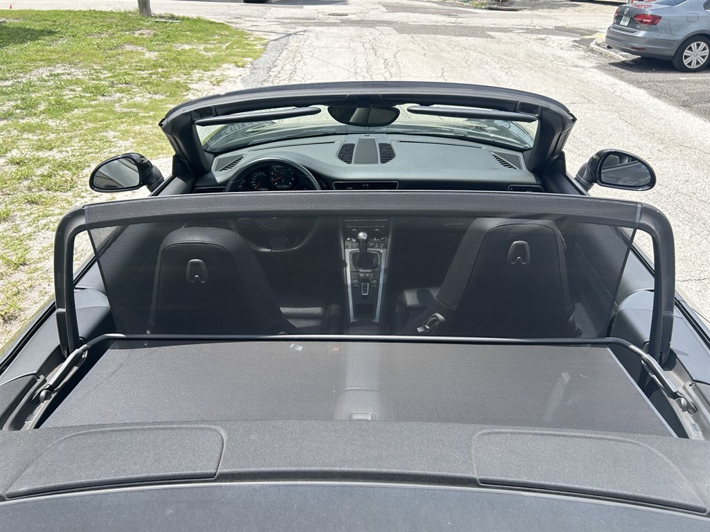 2013 Porsche 911 - $58,917