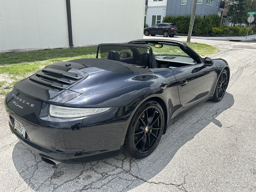 2013 Porsche 911 - $58,917