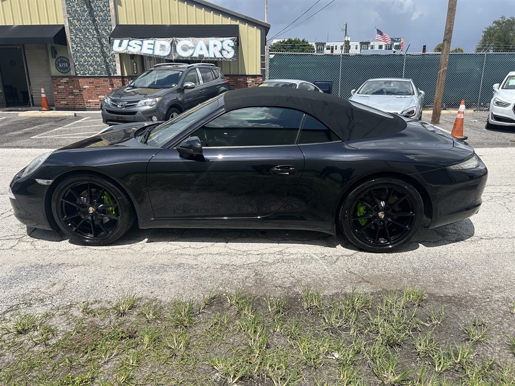 2013 Porsche 911 - $58,917