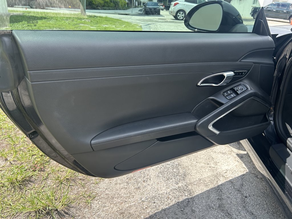 2013 Porsche 911 - $58,917