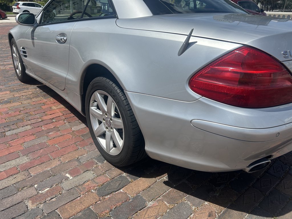 2003 Mercedes-Benz SL-Class - $11,917