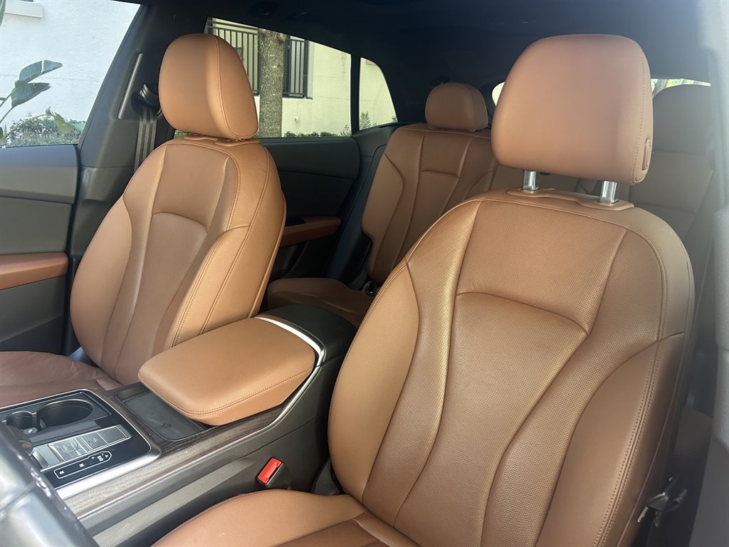 2021 Audi Q8 - $41,949