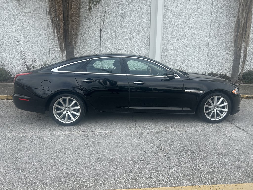 2011 Jaguar XJ - $7,949