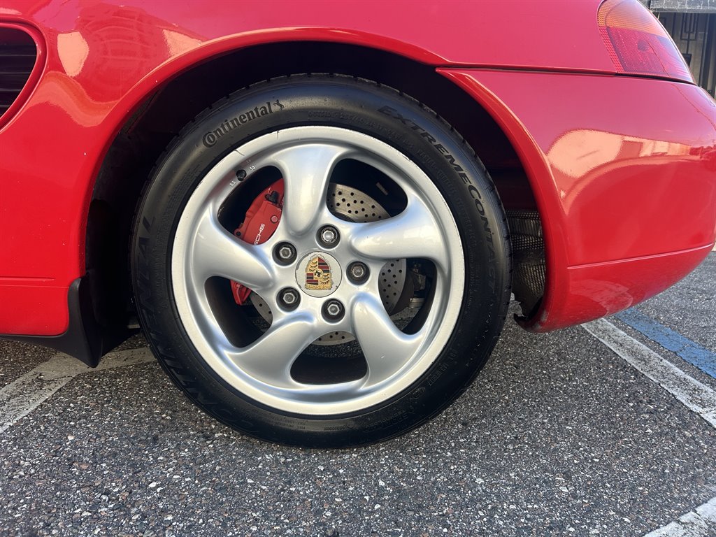 2000 Porsche Boxster - $10,917
