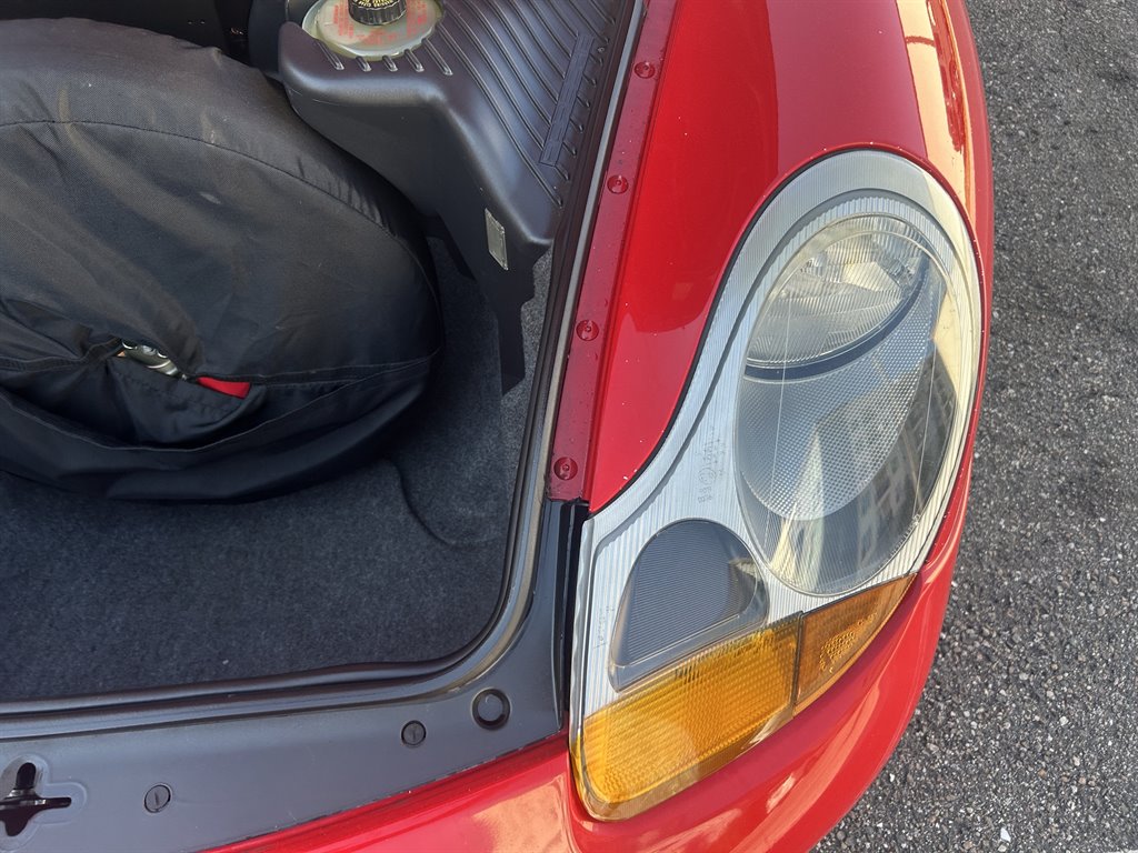 2000 Porsche Boxster - $10,917