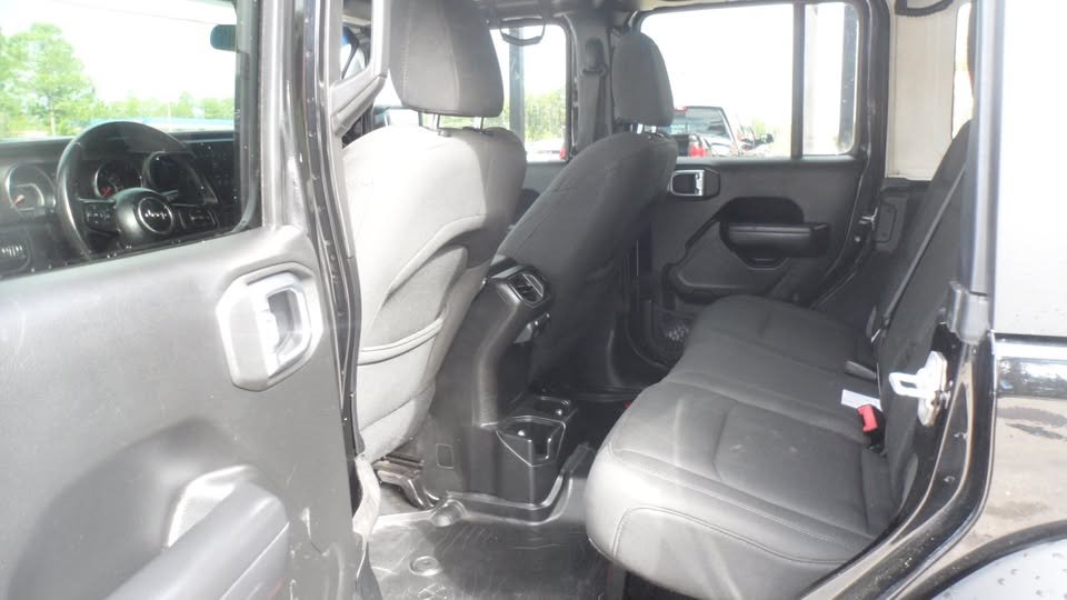 2019 Jeep Wrangler - $24,995