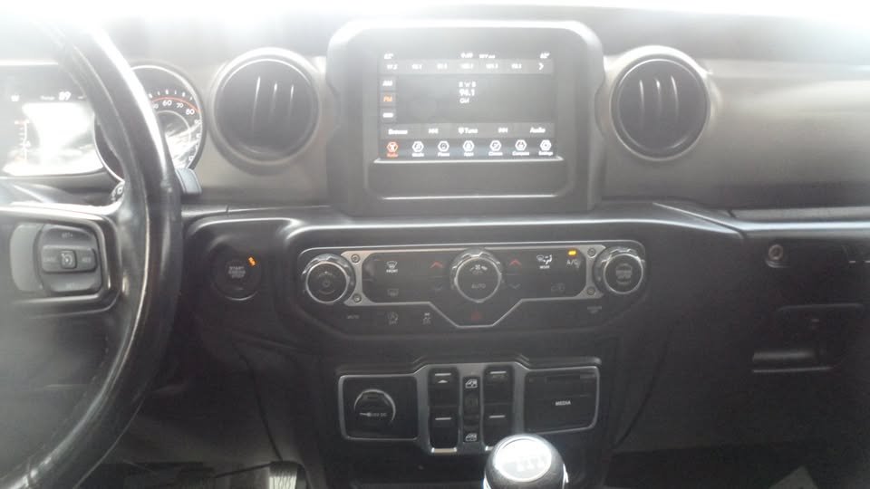 2019 Jeep Wrangler - $24,995
