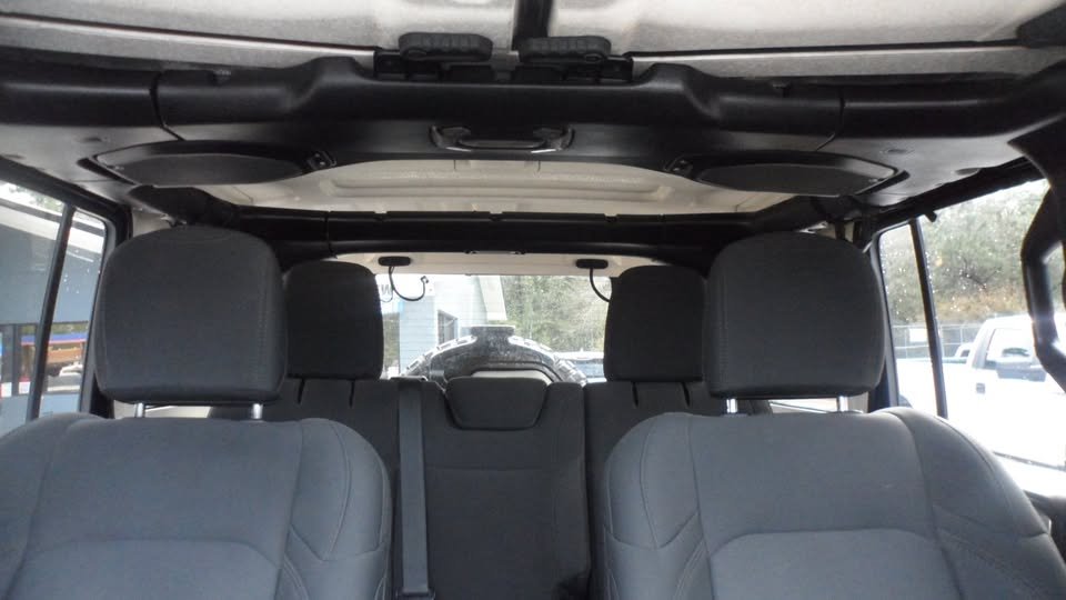 2019 Jeep Wrangler - $24,995