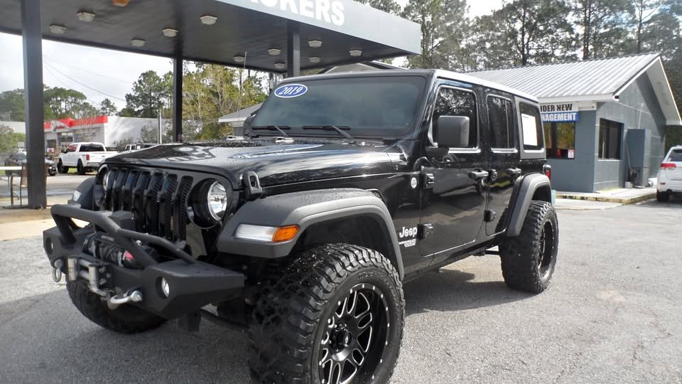 2019 Jeep Wrangler - $24,995