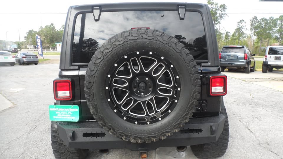 2019 Jeep Wrangler - $24,995