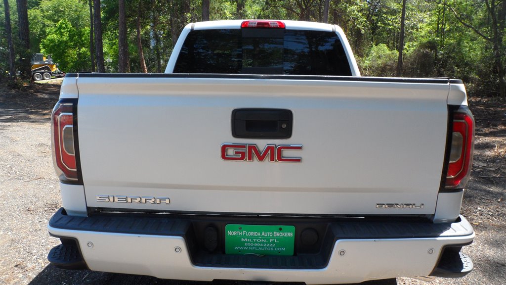 2017 GMC Sierra 1500 - $22,995