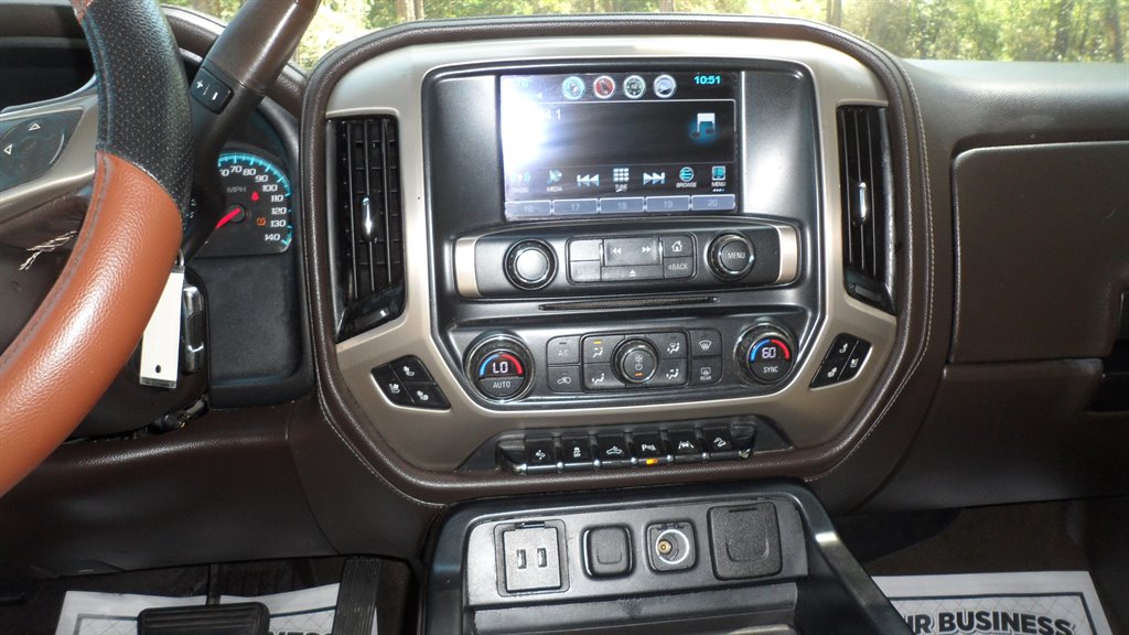 2017 GMC Sierra 1500 - $22,995