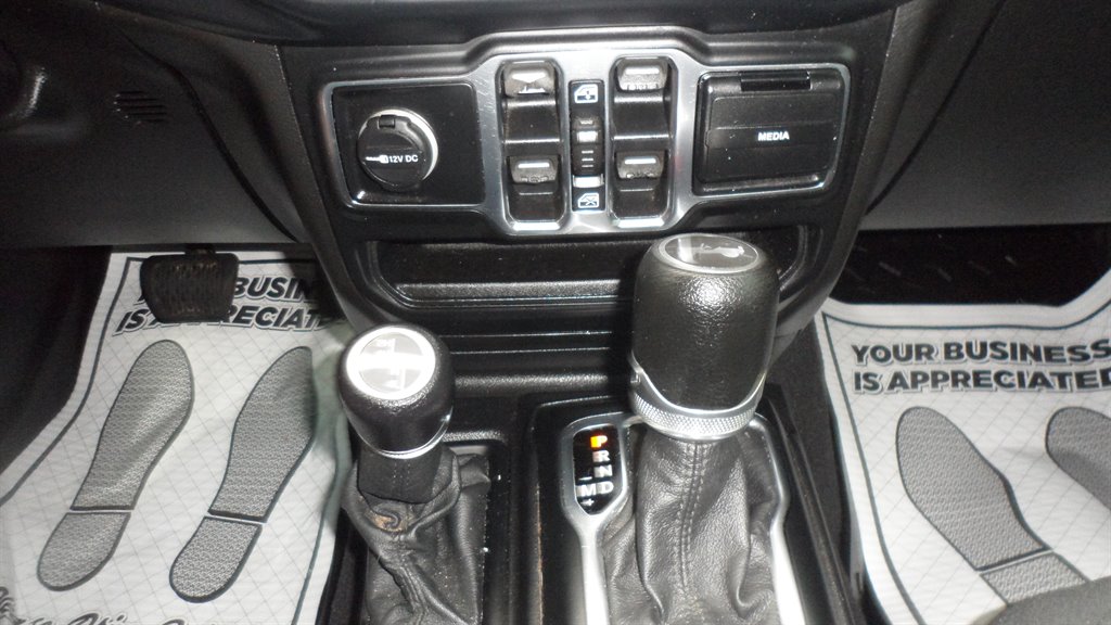 2020 Jeep Wrangler - $26,995