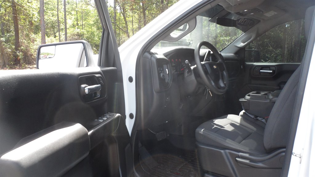 2020 Chevrolet Silverado - $24,995