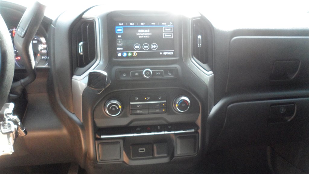 2020 Chevrolet Silverado - $24,995