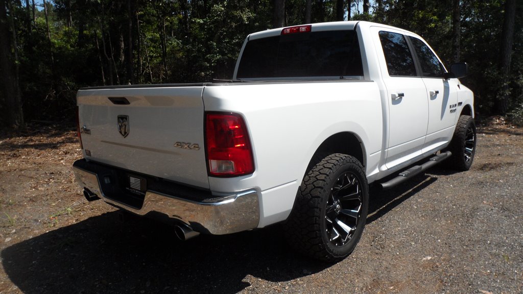 2015 Ram 1500 - $14,995