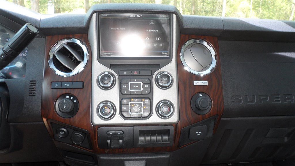 2015 Ford F-350 - $37,995