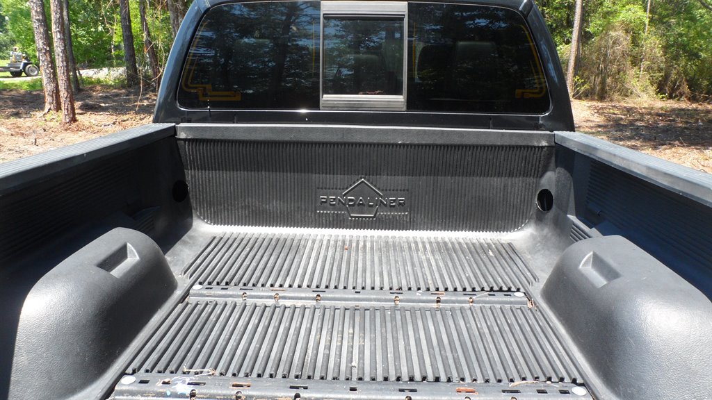 2015 Ford F-350 - $37,995
