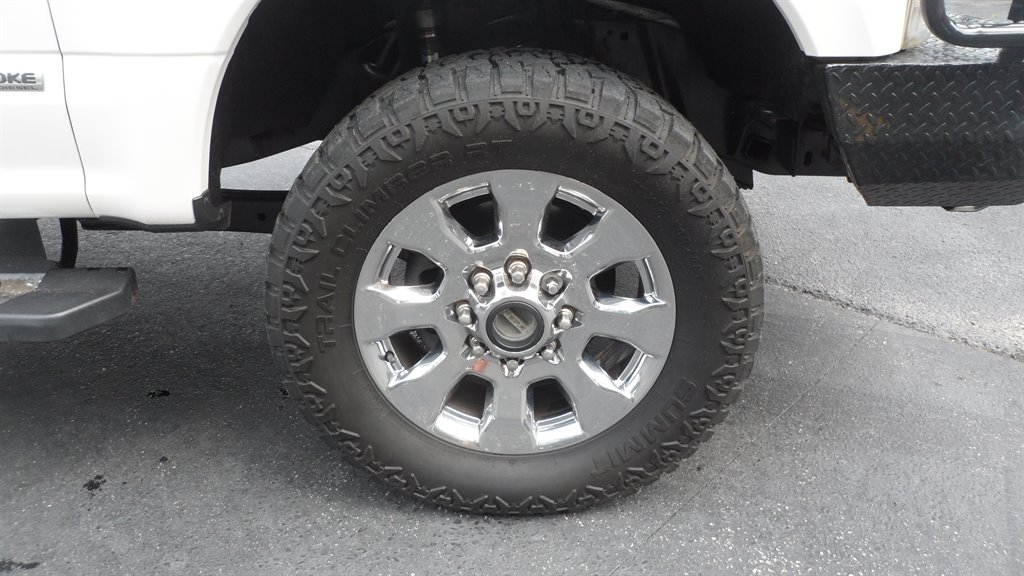 2019 Ford F250 - $44,995